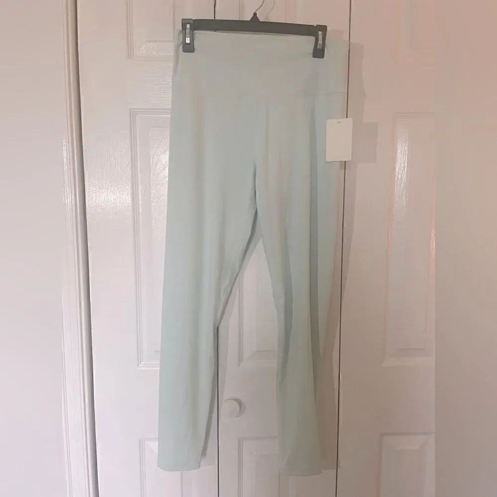 GB Gianni Bini - Women’s Light Mint Green Leggings - Size XL
